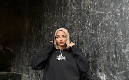 The Ultimate United States Summer Vacation Guide – Travel in Style with Stussy & the Stussy Hoodie