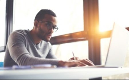 Supercharge Security and Uptime with AI Network Monitoring