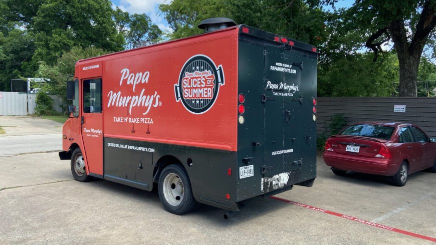 Menu Boards for Commercial Vehicles: A Mobile Marketing Powerhouse