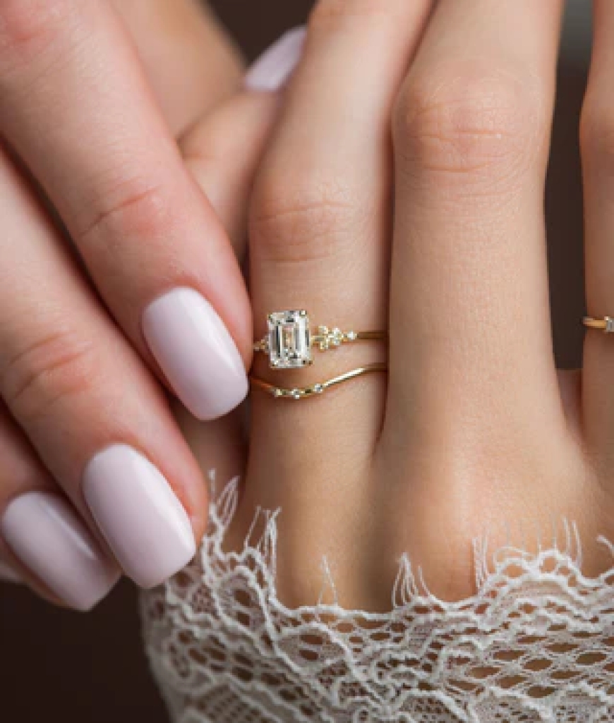 How to pick the perfect emerald cut diamond length