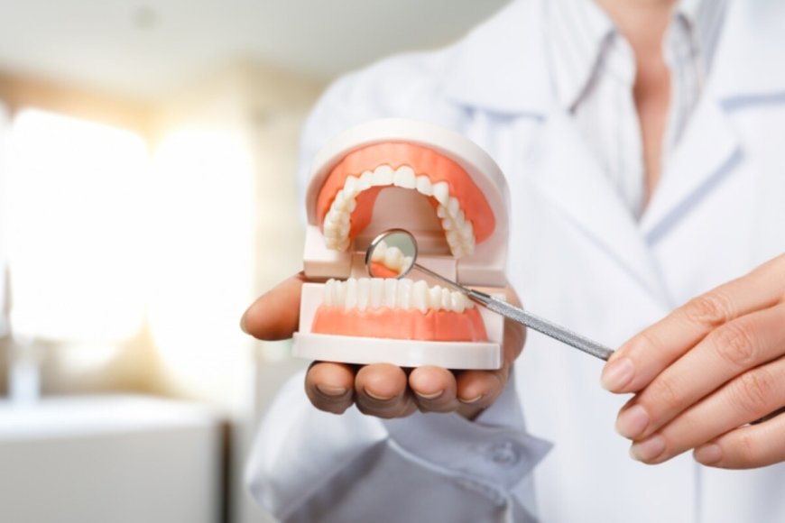 🦷 Restore Your Smile with Natural-Looking Dental Implants