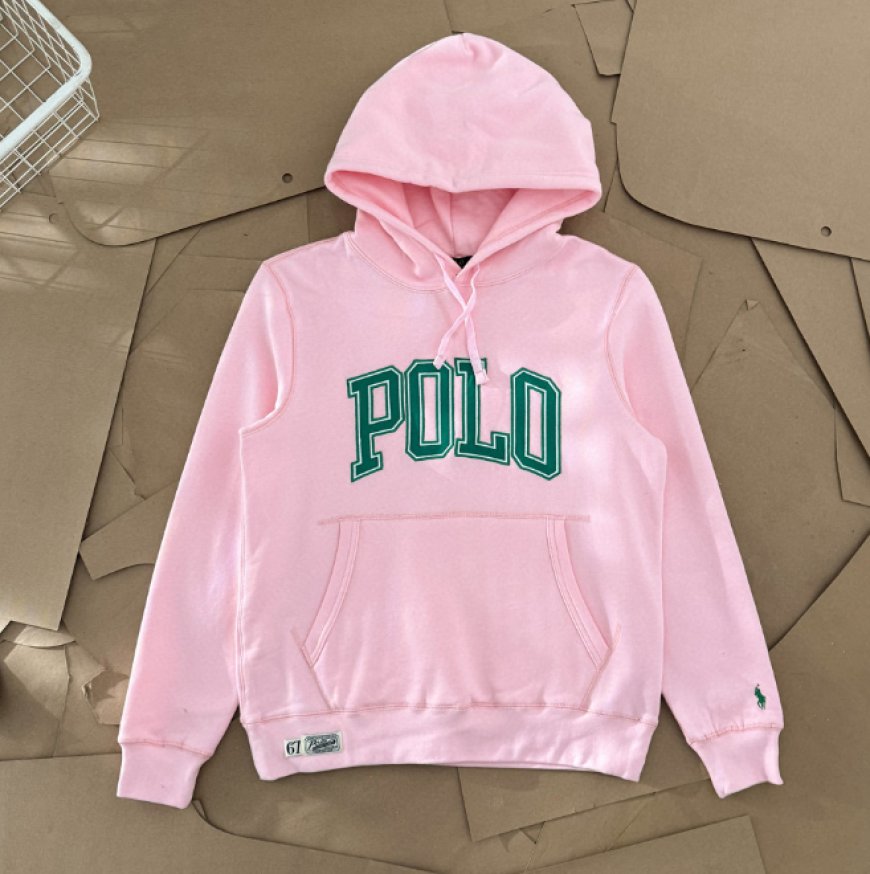 Why Hoodies Are the Ultimate Travel Companion