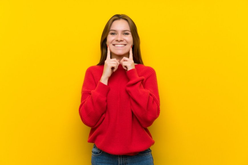 🦷 Porcelain Veneers: A Lasting Solution for Beautiful Teeth